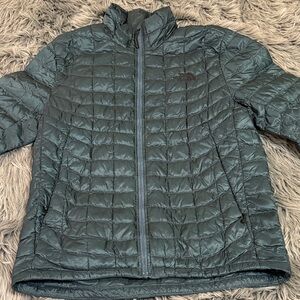 The North Face Men's Small Thermoball Quilted Puffer Jacket